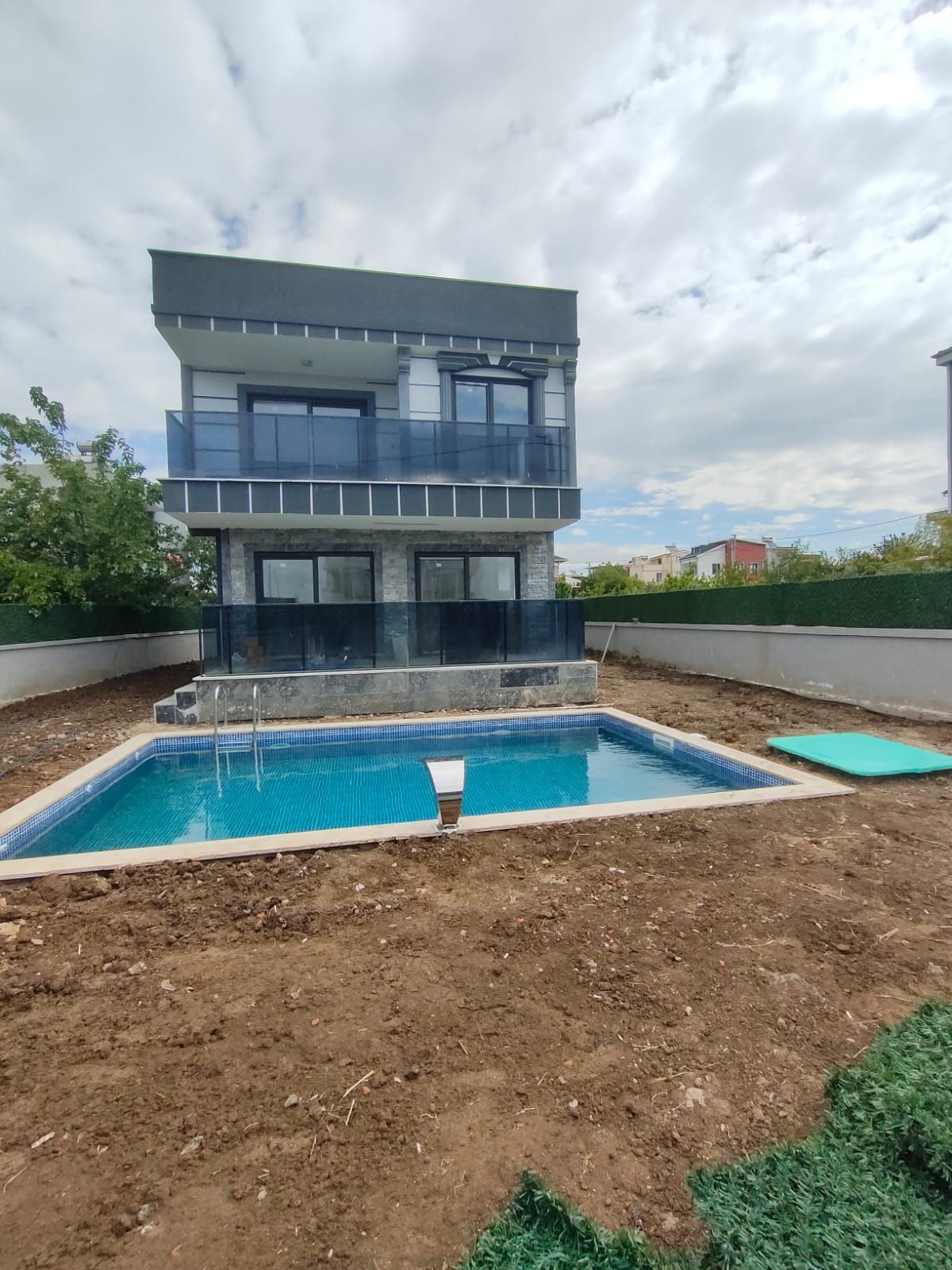 TOPRAK HAVUZ SİSTEMLERİ